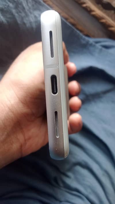 Google Pixel 8