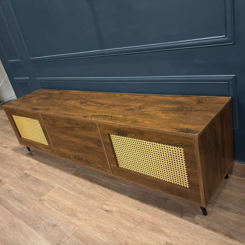 TV console 1