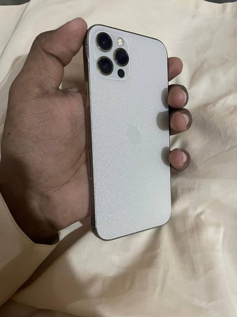 Apple iPhone 12 Pro 2