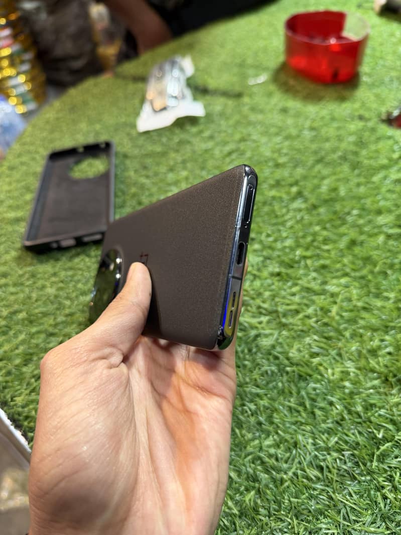 Oneplus 11 8