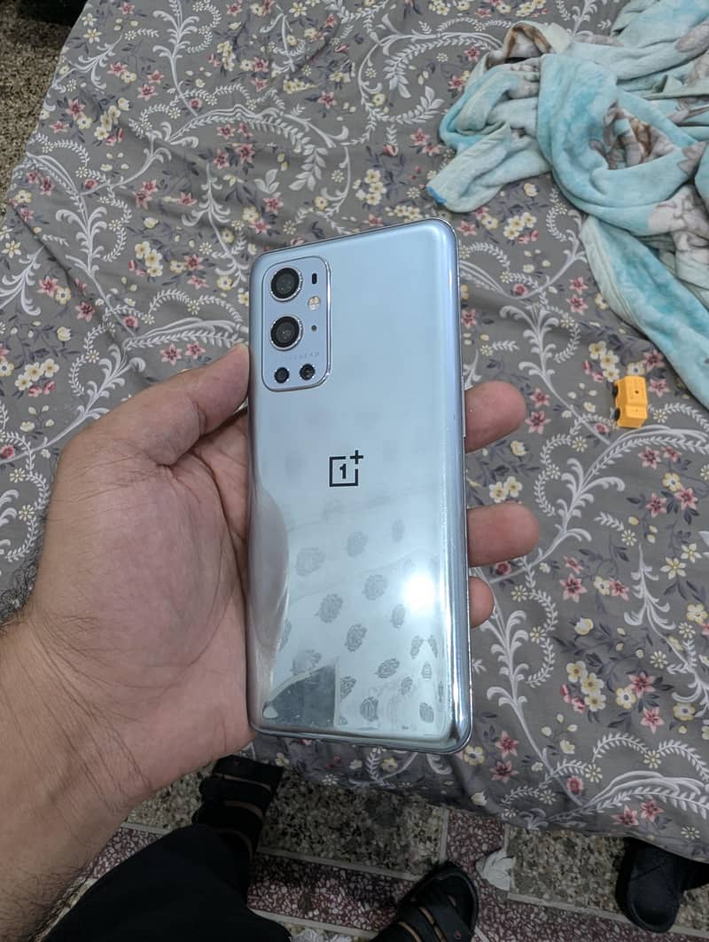 One Plus 9 Pro 0
