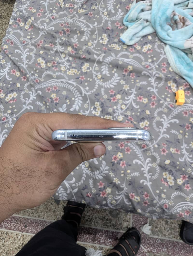 One Plus 9 Pro 5