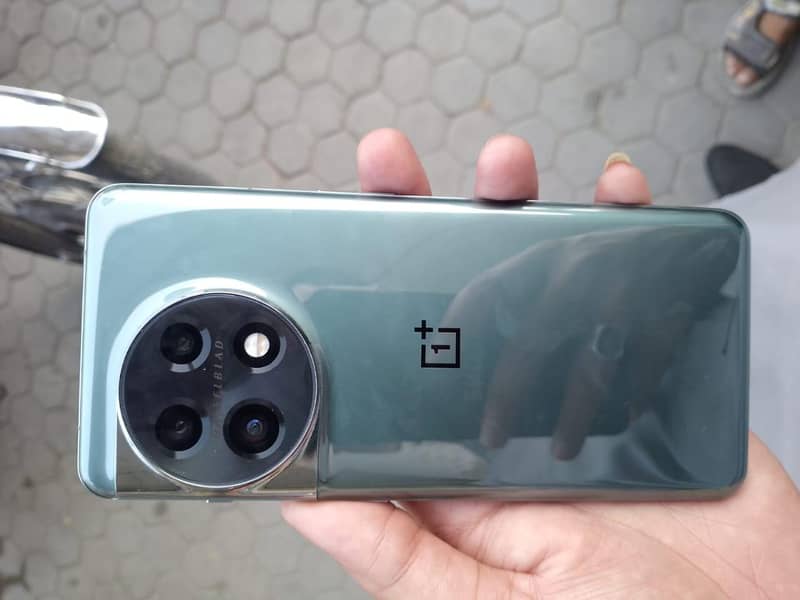 One Plus 11 5g 1