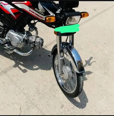Honda CD 70 2025