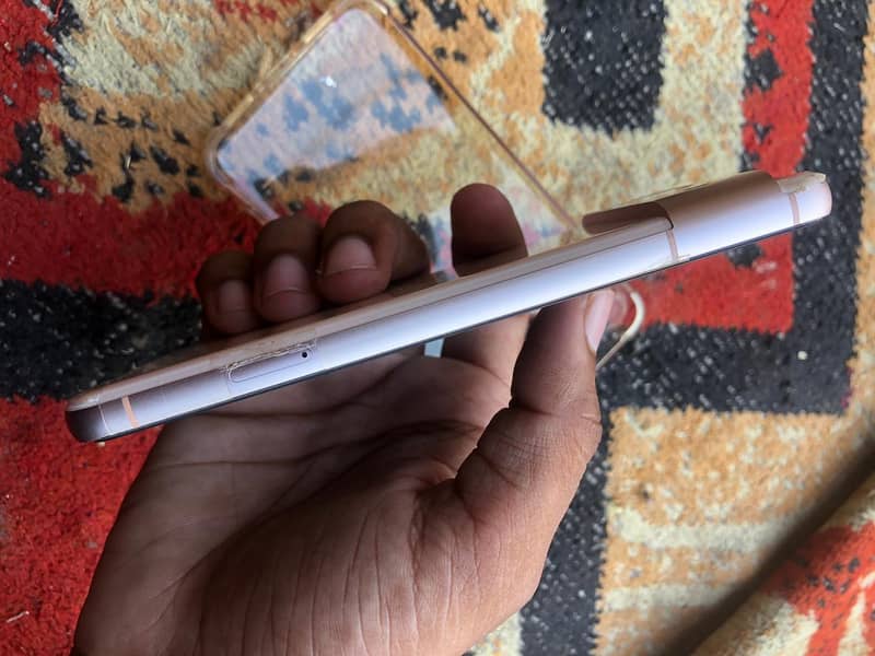 Google Pixel 8 3