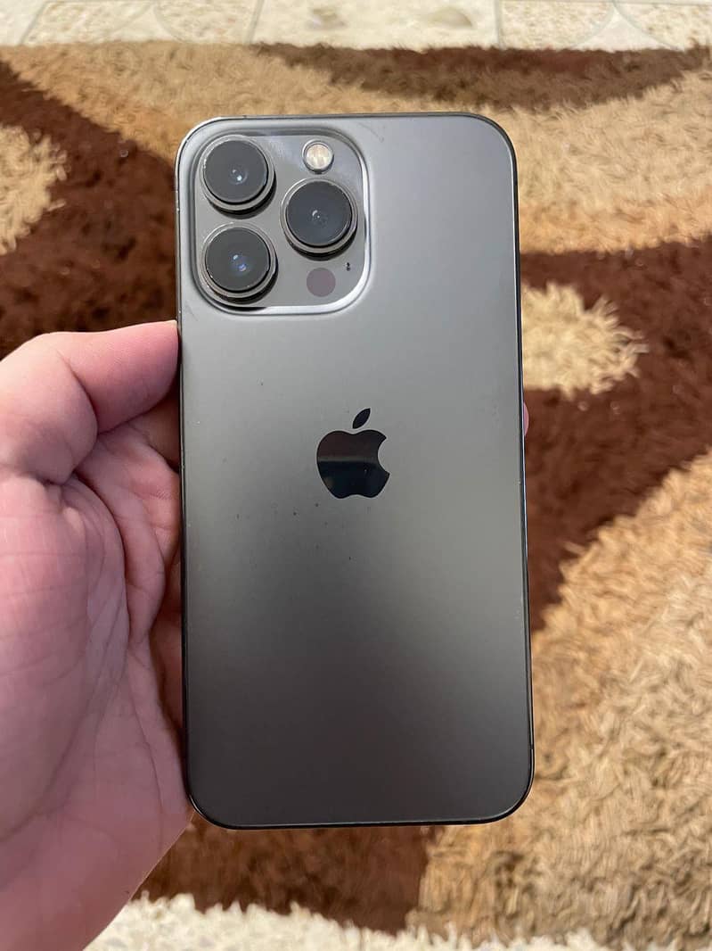 Apple iPhone 13 Pro 10