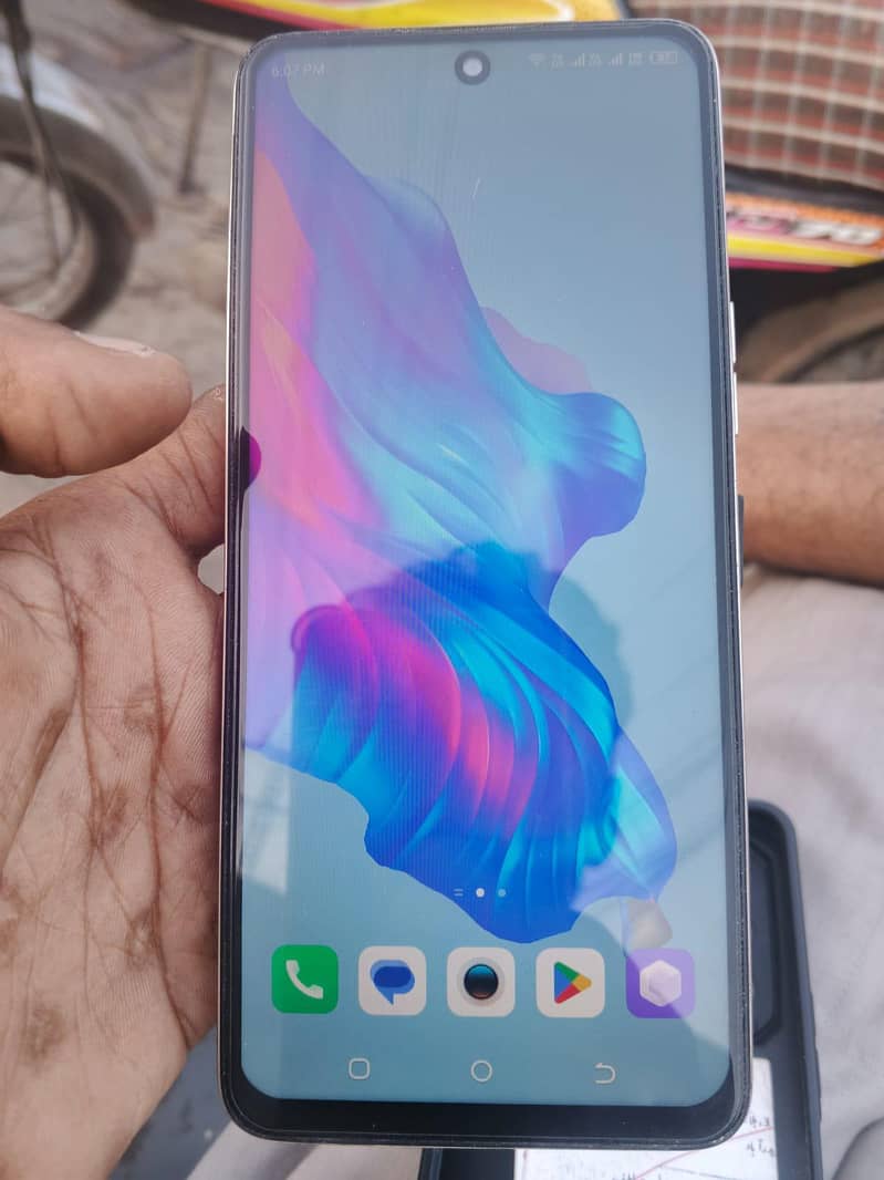 Tecno CAMON 18T 1
