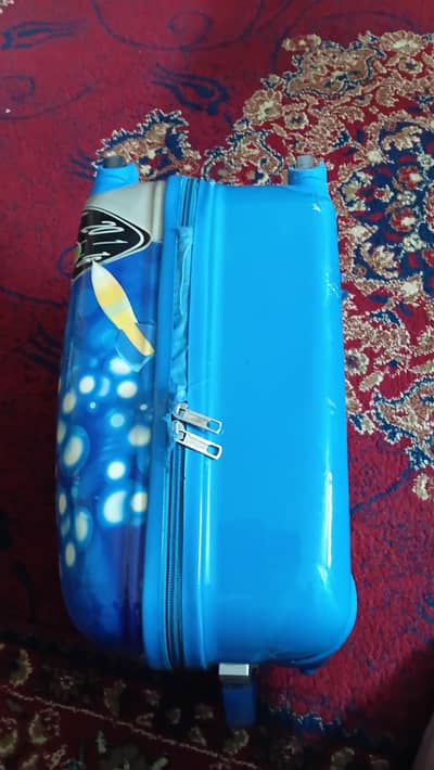 Suitcase/luggage bag for kids