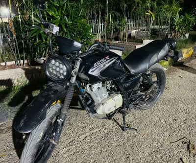Suzuki GS 150 2016 - Modified