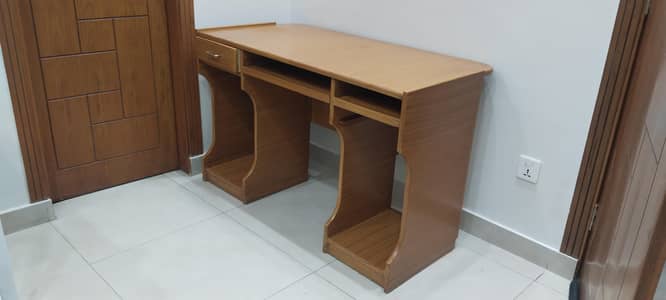 Office Furniture for Sale