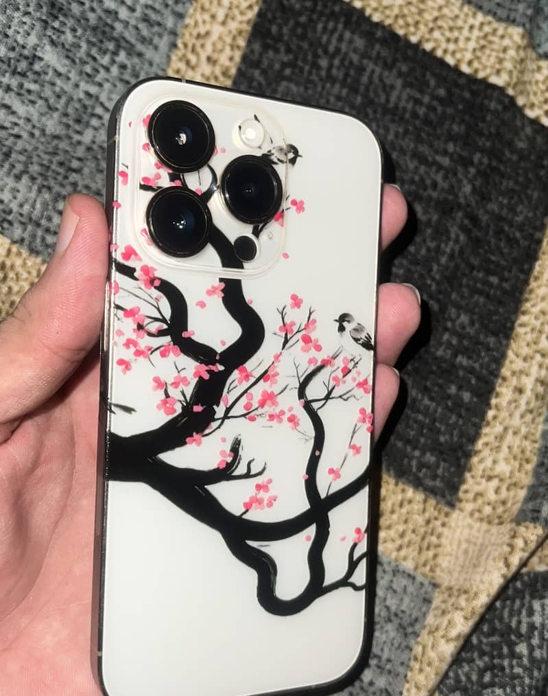 Apple iPhone 14 Pro 2