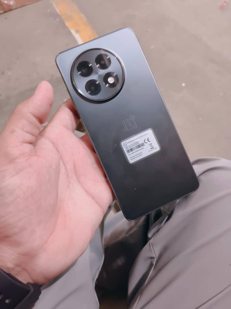 One Plus 13R 3