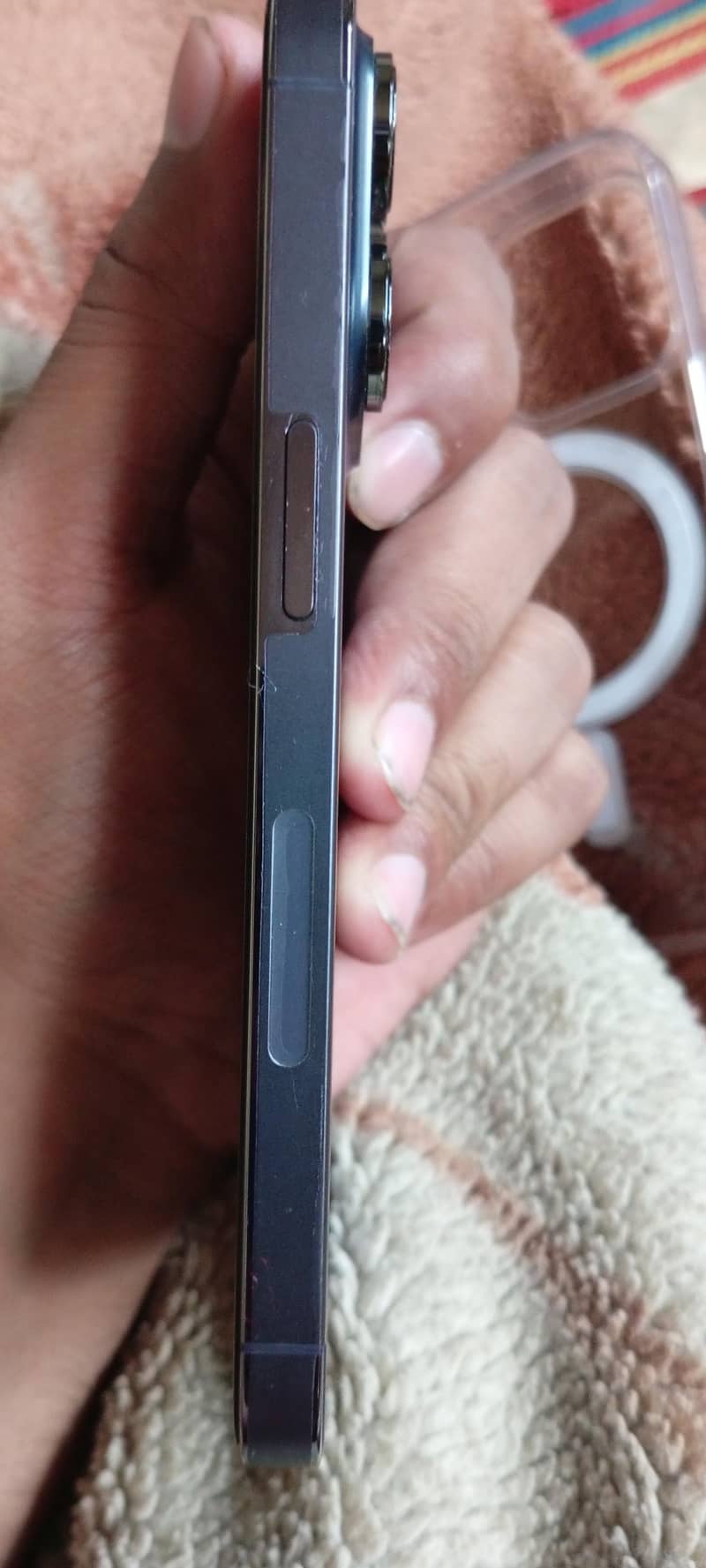 Apple iPhone 14 Pro 2