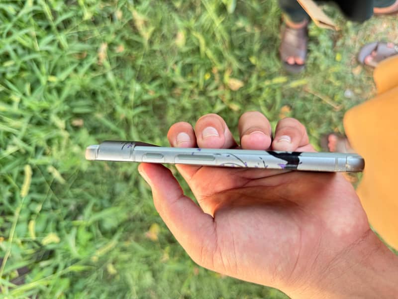 Google Pixel 8 1