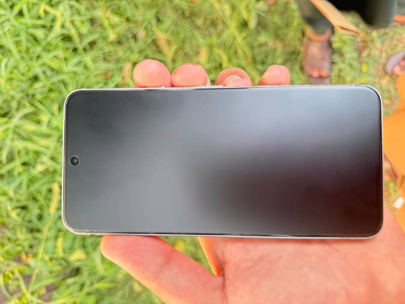 Google Pixel 8 3