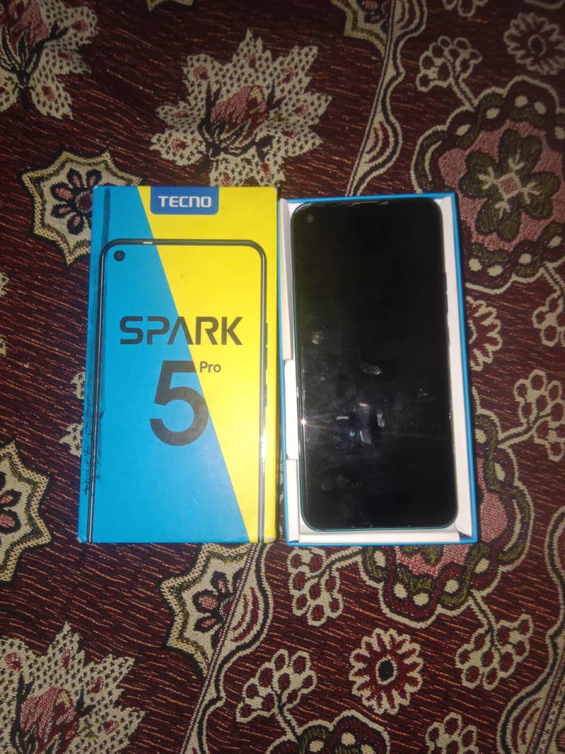 Tecno Spark 5 Pro 4