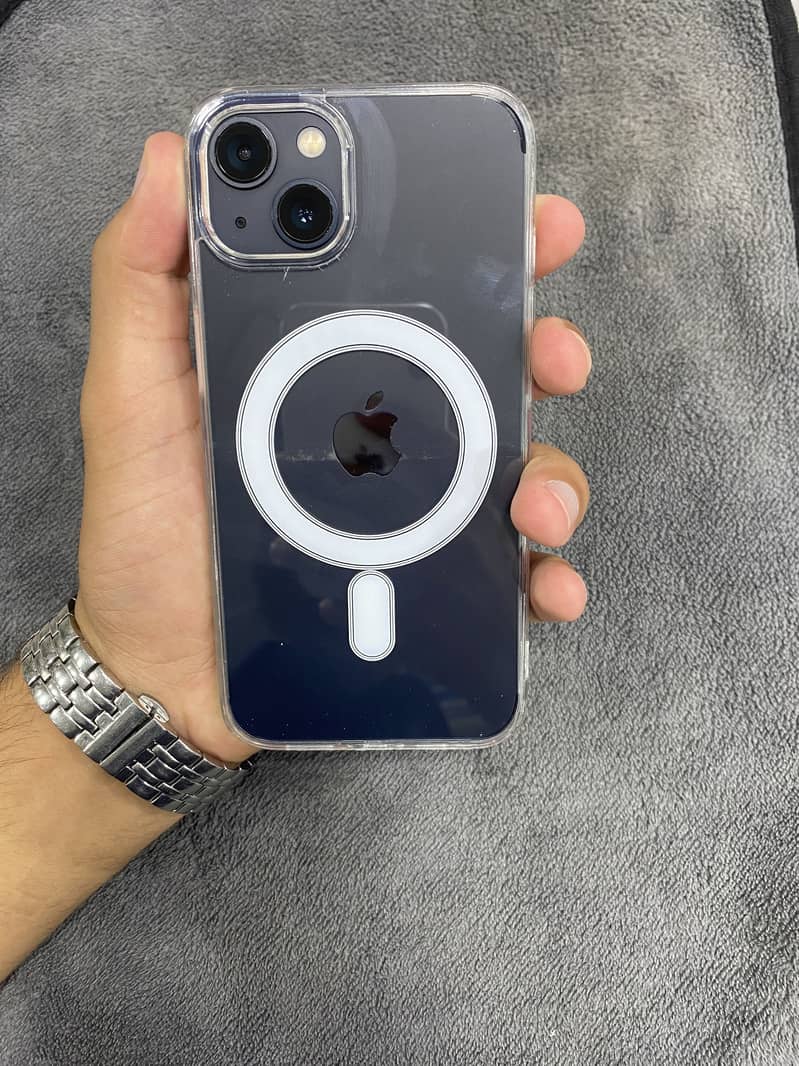 Apple iPhone 13 1
