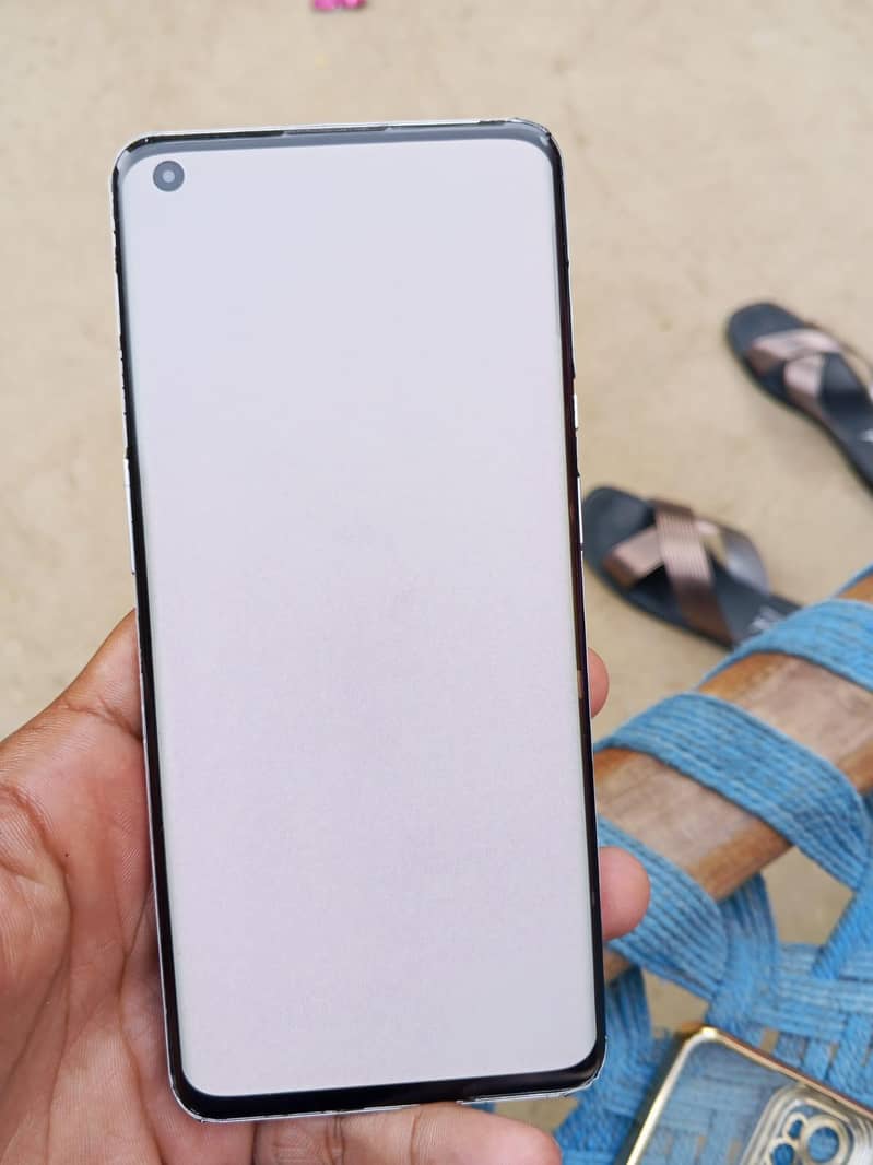 One Plus 9 Pro 1