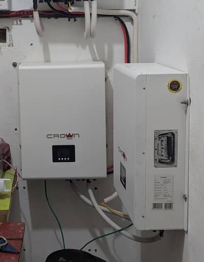 CROWM MICRO LITHIUM battery