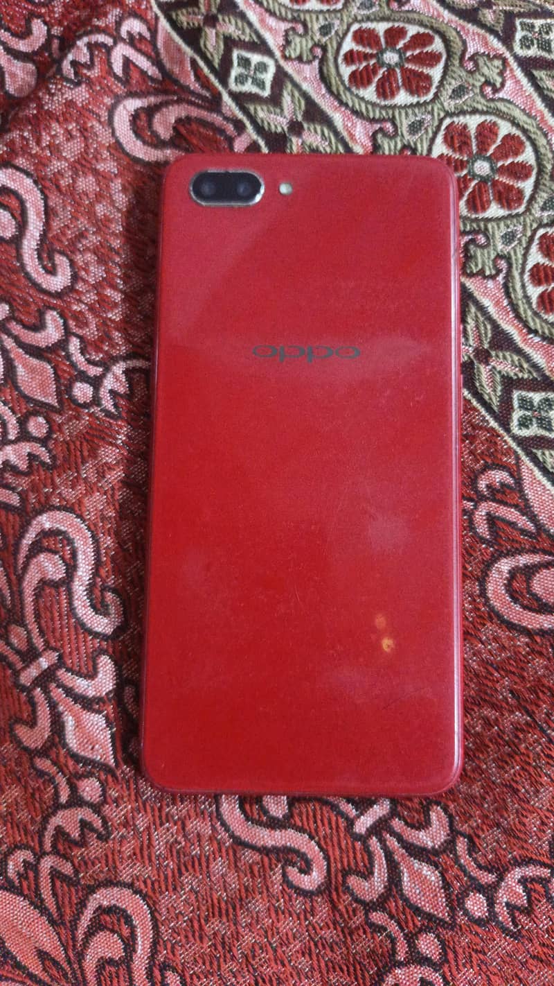 OPPO A12e 1