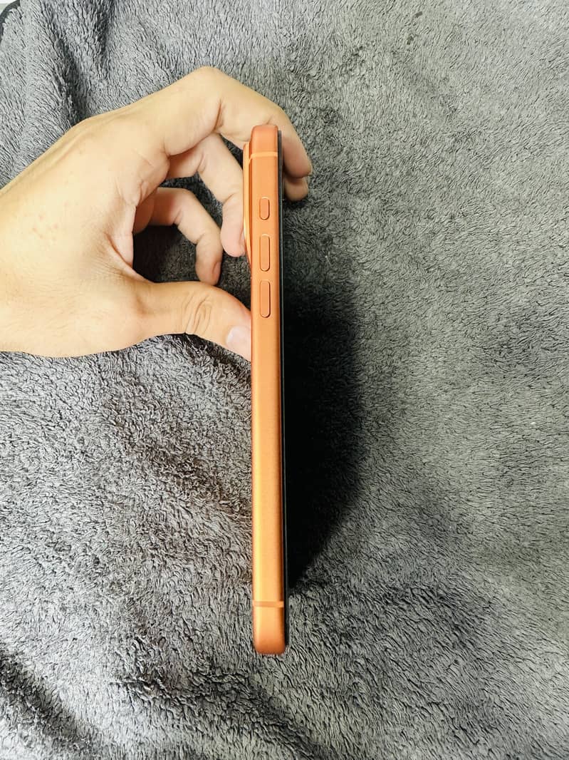 Apple iPhone 17 Pro Max 3