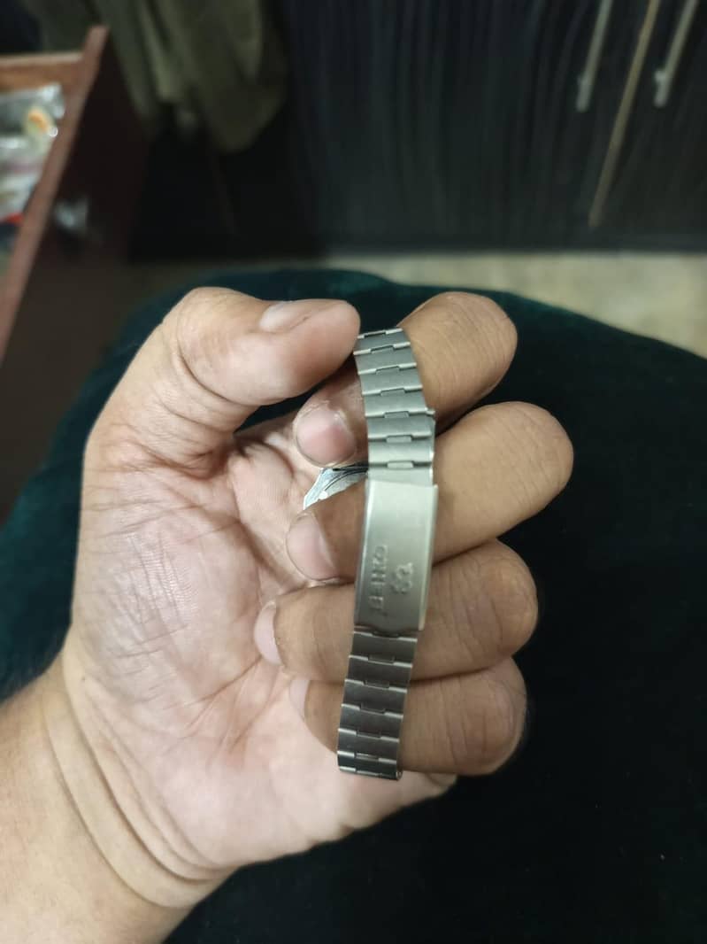 seiko 5 6
