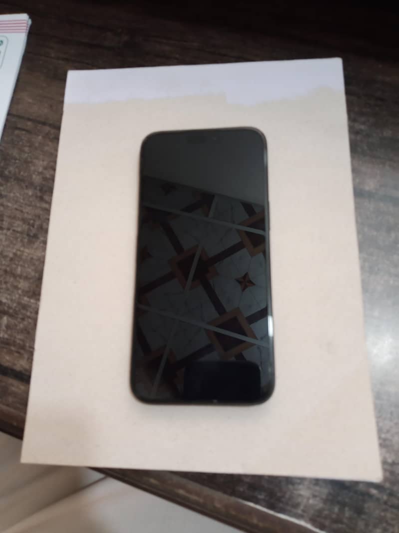 Apple iPhone 15 Pro Max 2