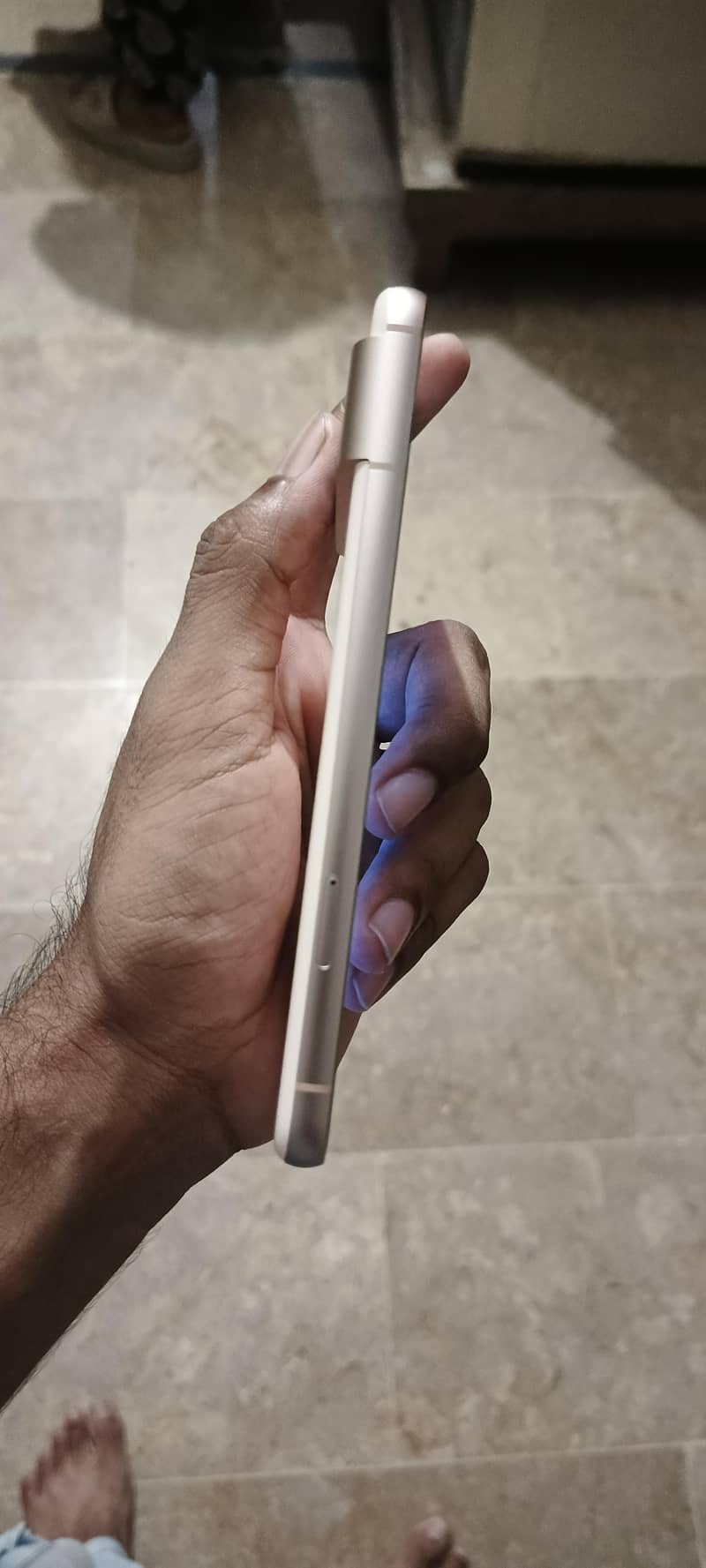 Google Pixel 8 2