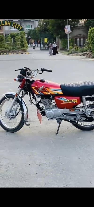 10/10 Honda 125 /125cc