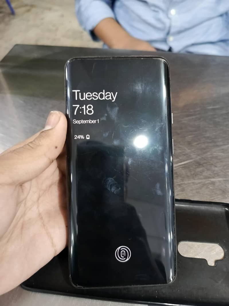 One Plus 7 Pro 1