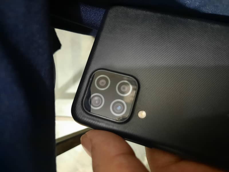 Samsung Mobile A12 0