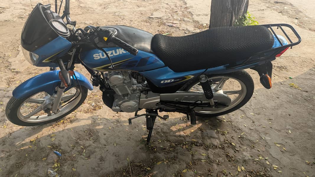 Suzuki 110s Model 2022 condition 9/10 1