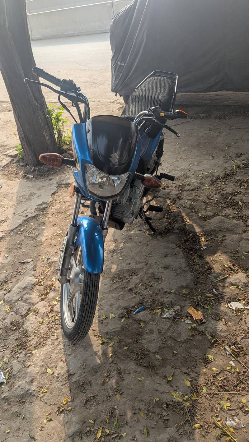 Suzuki 110s Model 2022 condition 9/10 2