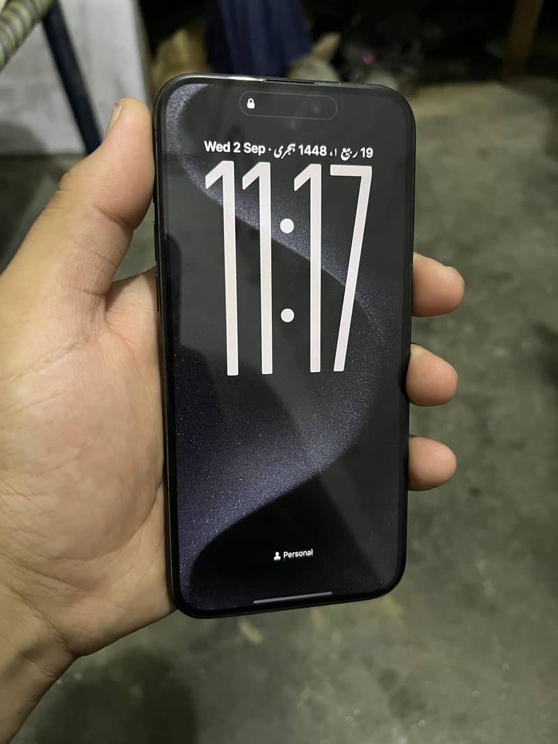 Apple iPhone 15 Pro Max 2