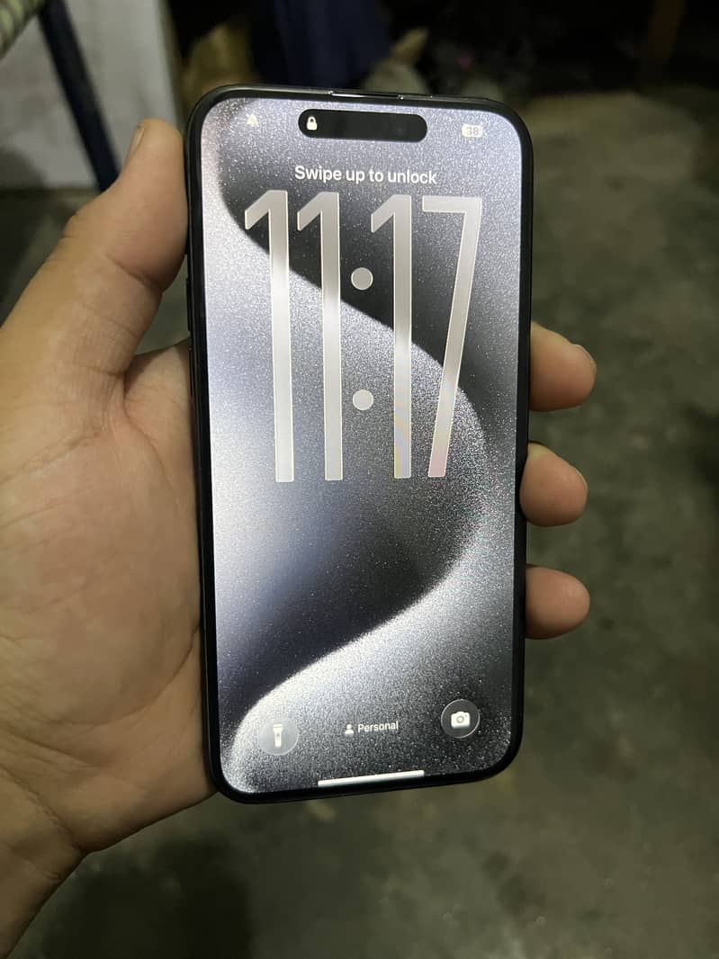 Apple iPhone 15 Pro Max 3