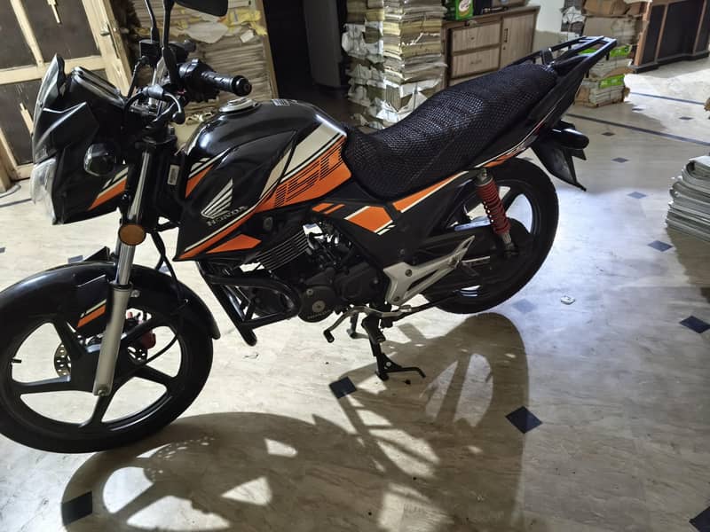 honda cb 150f 2