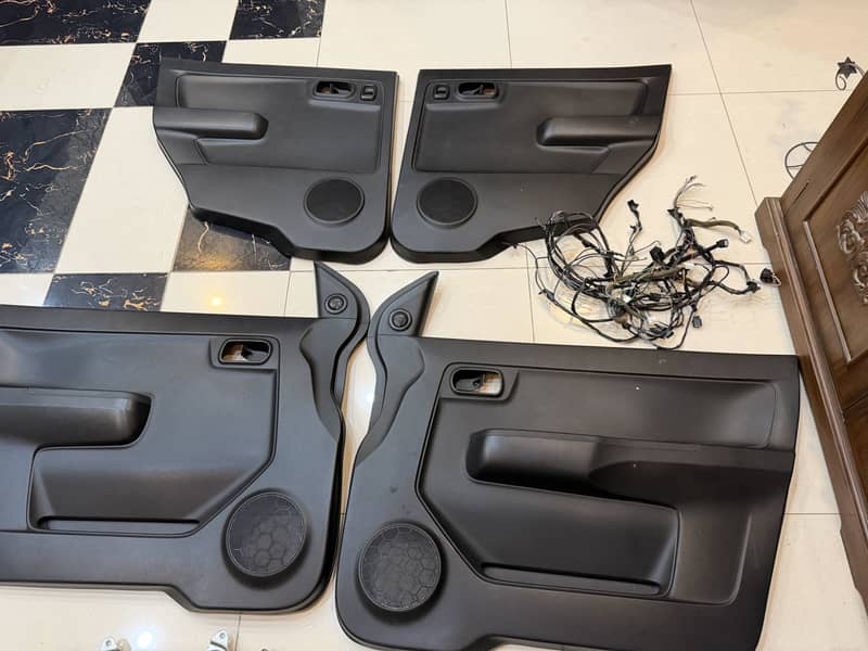 Alto door panel 1