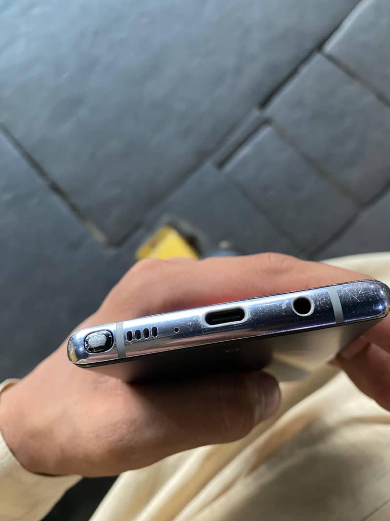 Samsung Mobile Note 8 3