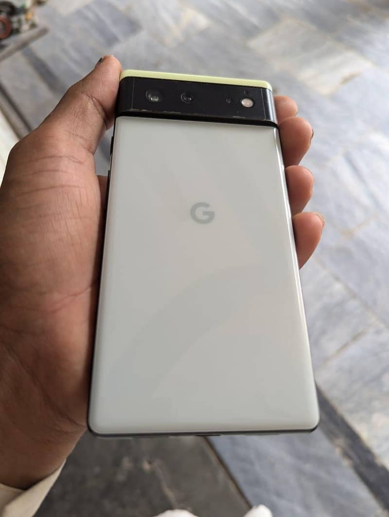 Google Pixel 6 3