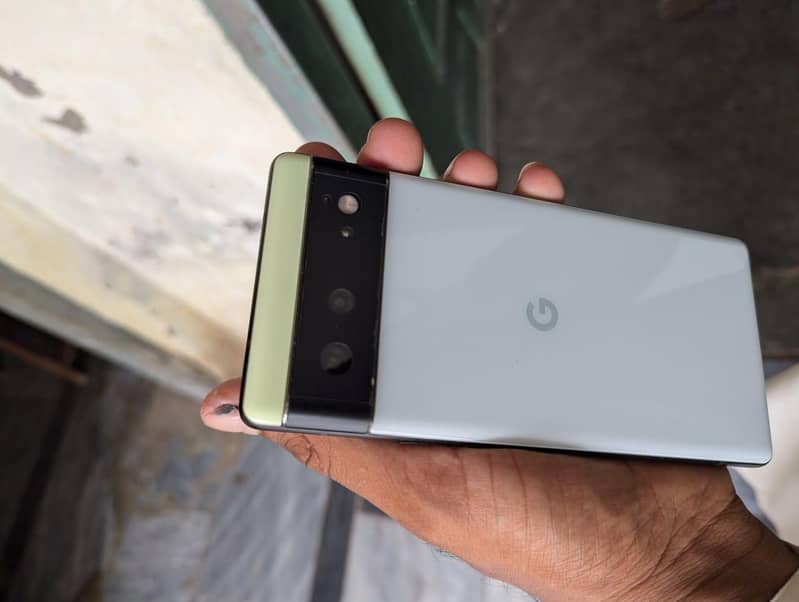Google Pixel 6 5