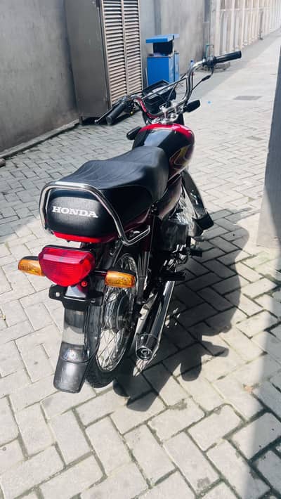 Honda CD70 2026 modal