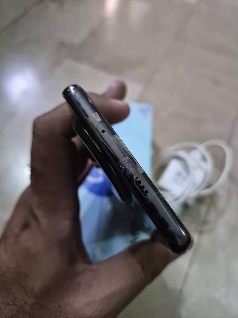 Tecno CAMON 30S 3