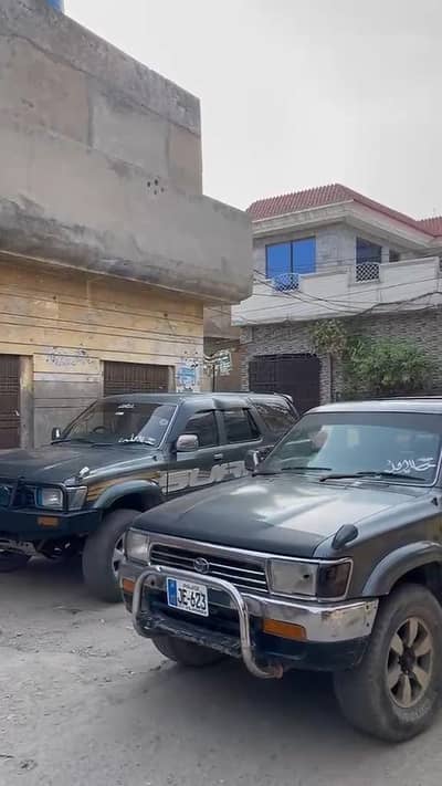 Toyota Surf 1990 look like a new car
