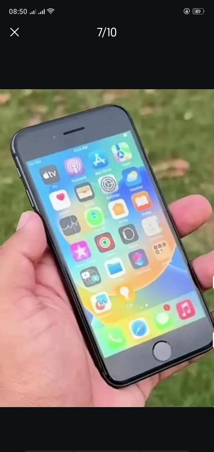 Apple iPhone 8 1