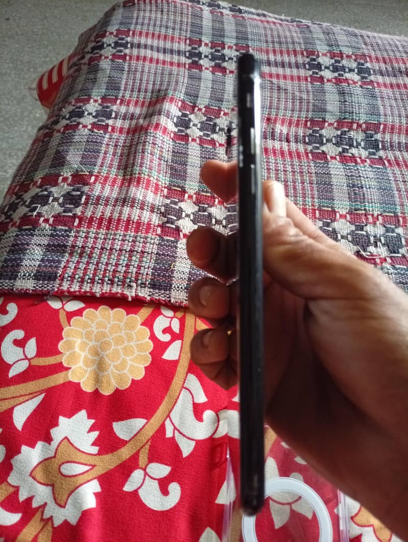 Apple iPhone 7 Plus 5