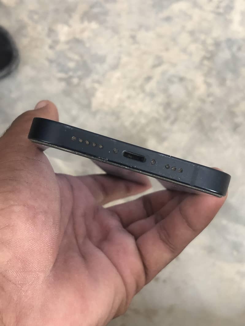 Apple iPhone 14 5