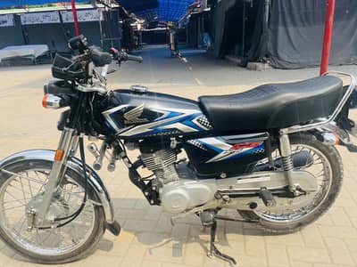 Honda 125 black colour 2025 January registerd