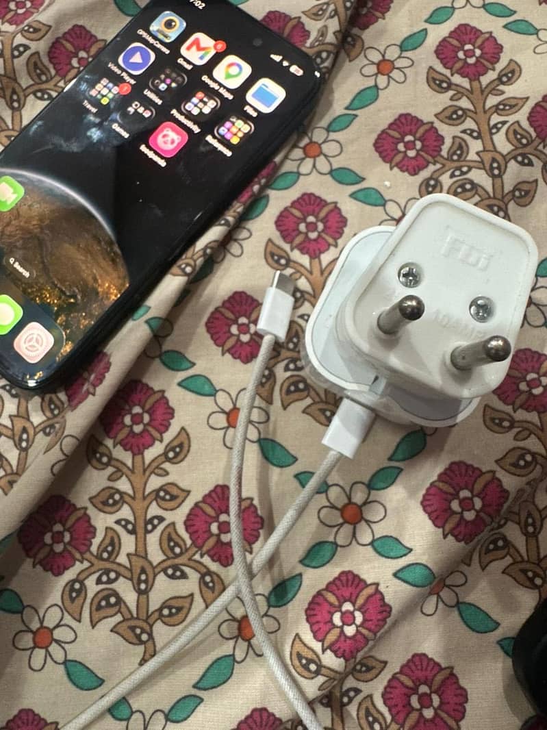 Apple iPhone 15 6