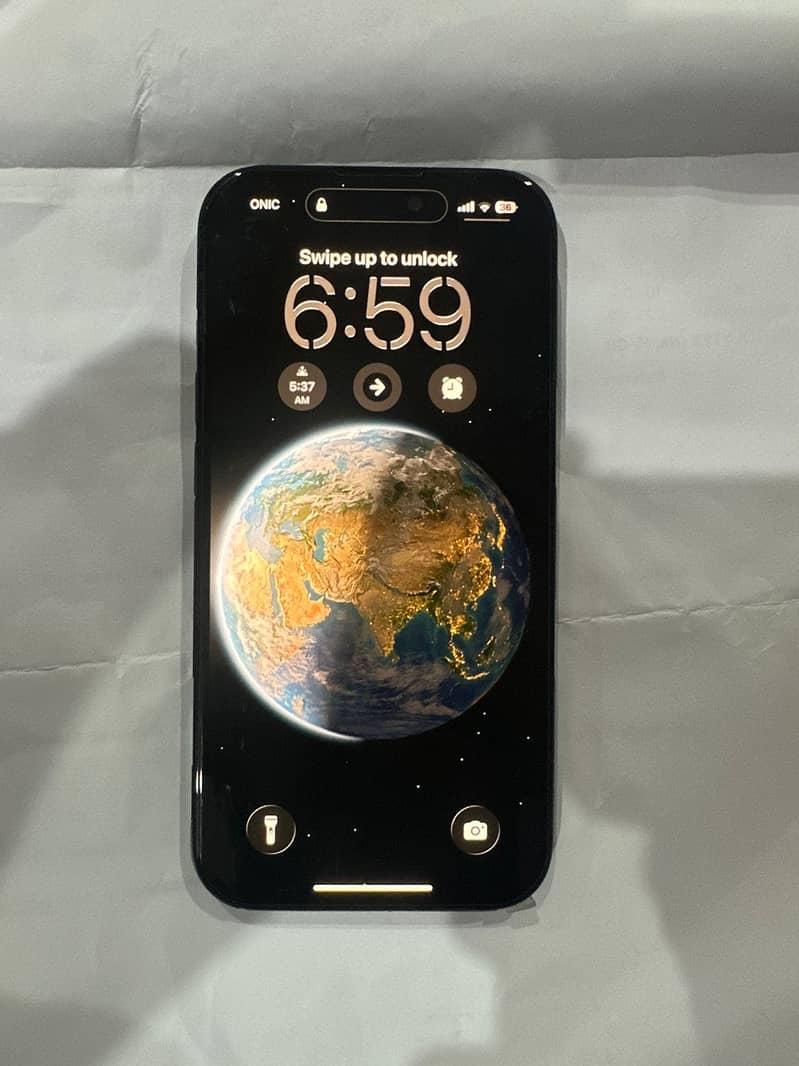 Apple iPhone 15 7