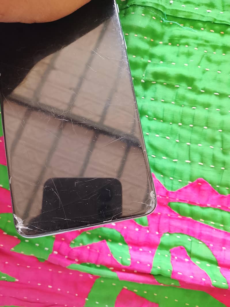 One Plus 8T 4